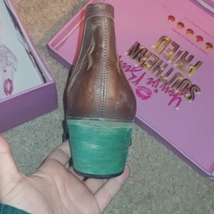 The Liz booties by Southern Fried Chics. Brown and teal. Size9.